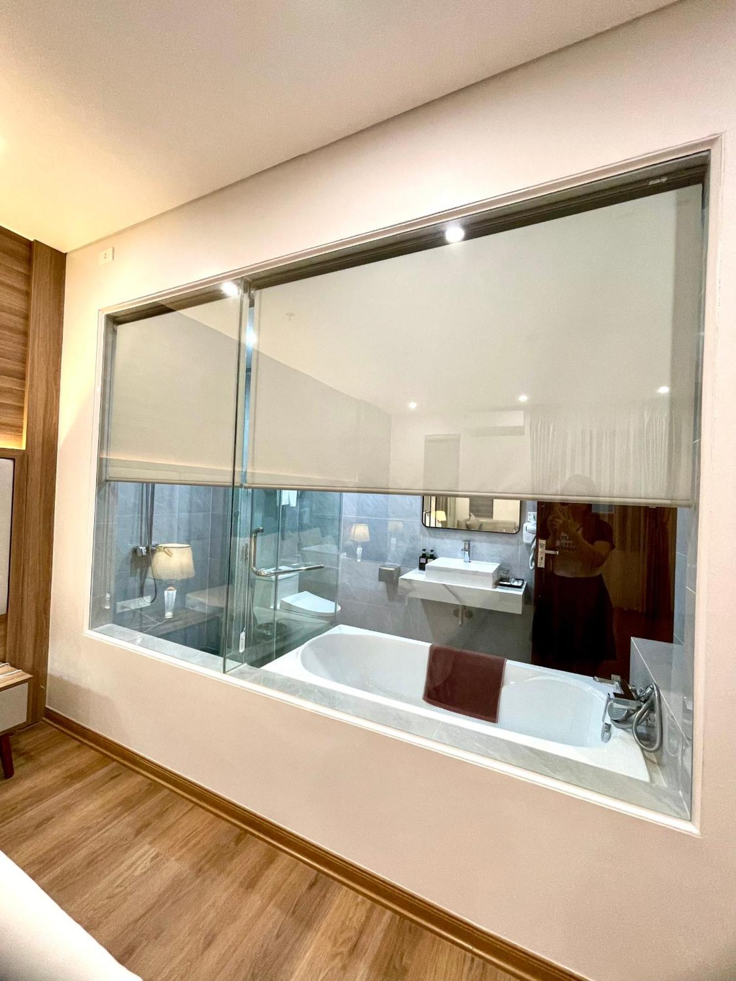 Central Halong Hotel Hạ Long-öböl Kültér fotó