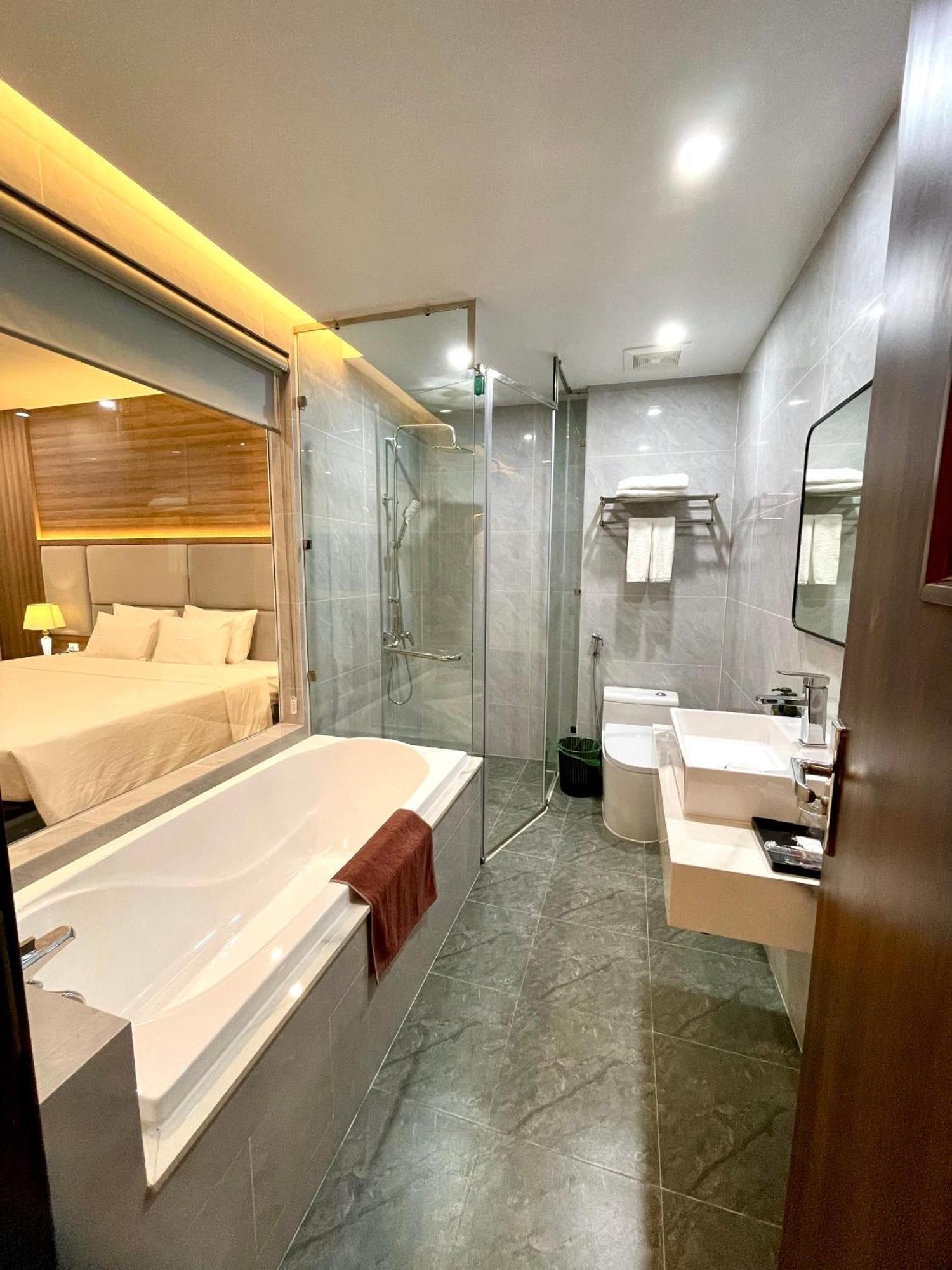 Central Halong Hotel Hạ Long-öböl Kültér fotó